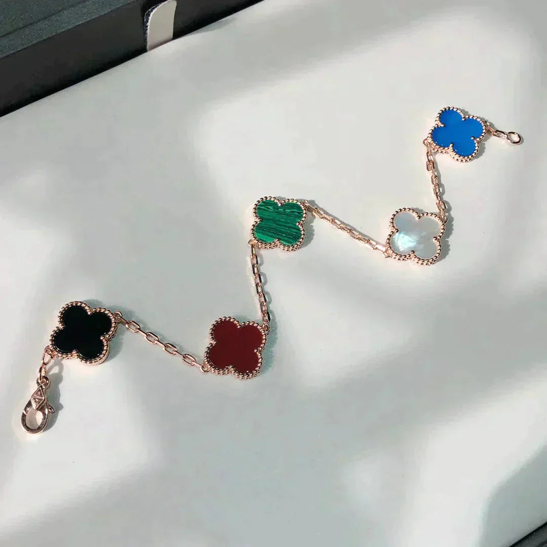 [Vicky]CLOVER 5 MOTIFS MULTICOLOR  BRACELET