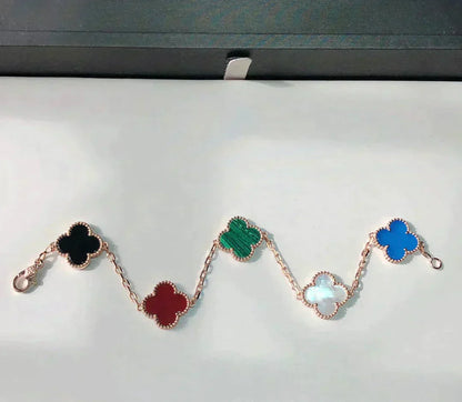 [Vicky]CLOVER 5 MOTIFS MULTICOLOR  BRACELET