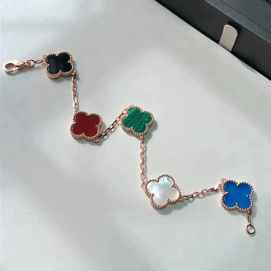 [Vicky]CLOVER 5 MOTIFS MULTICOLOR  BRACELET