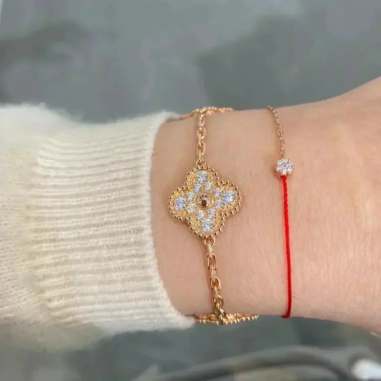 [Vicky]CLOVER 5 MOTIFS  FULL DIAMOND BRACELET