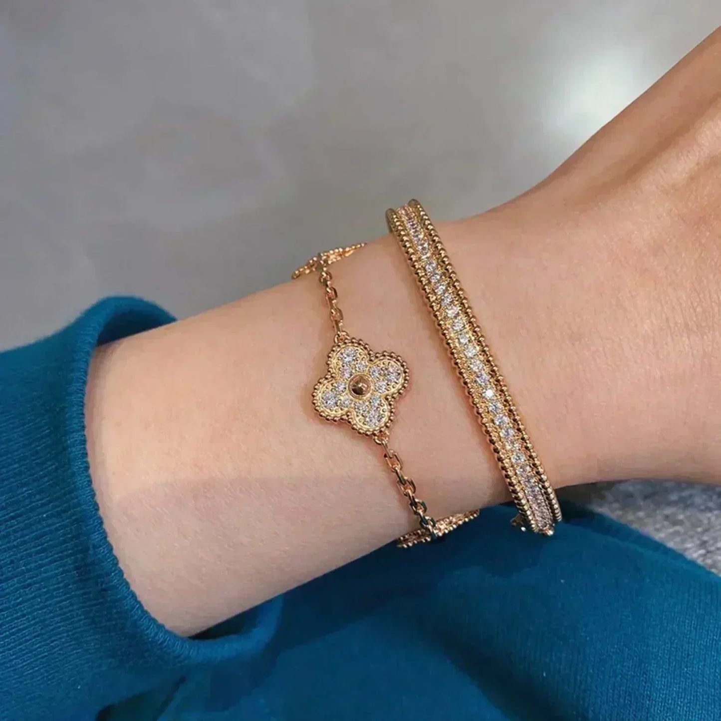 [Vicky]CLOVER 5 MOTIFS  FULL DIAMOND BRACELET