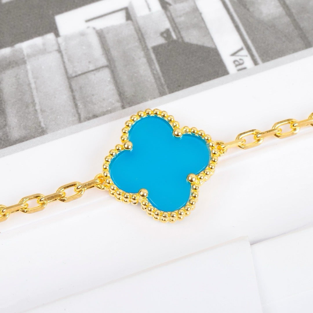 [Vicky]CLOVER 5 MOTIFS TURQUOISE BRACELET